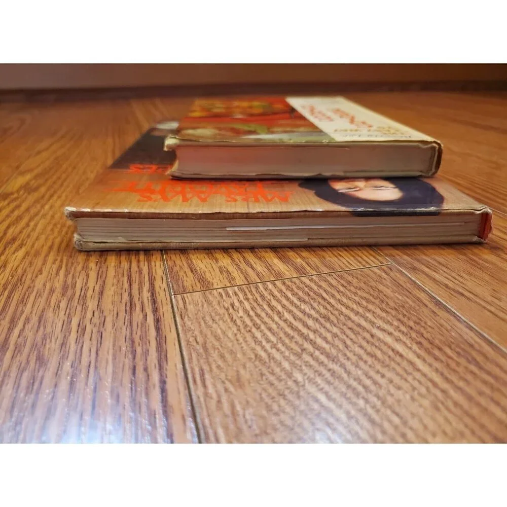 Lot of 2 Vintage Chinese‎ Cook Books Mrs.Ma's...& Lee Easy way to...Hardbacks